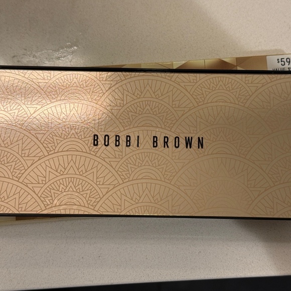 Bobbi Brown City Glamour Eye Shadow Palette NIB (Limited Edition) - Picture 4 of 4